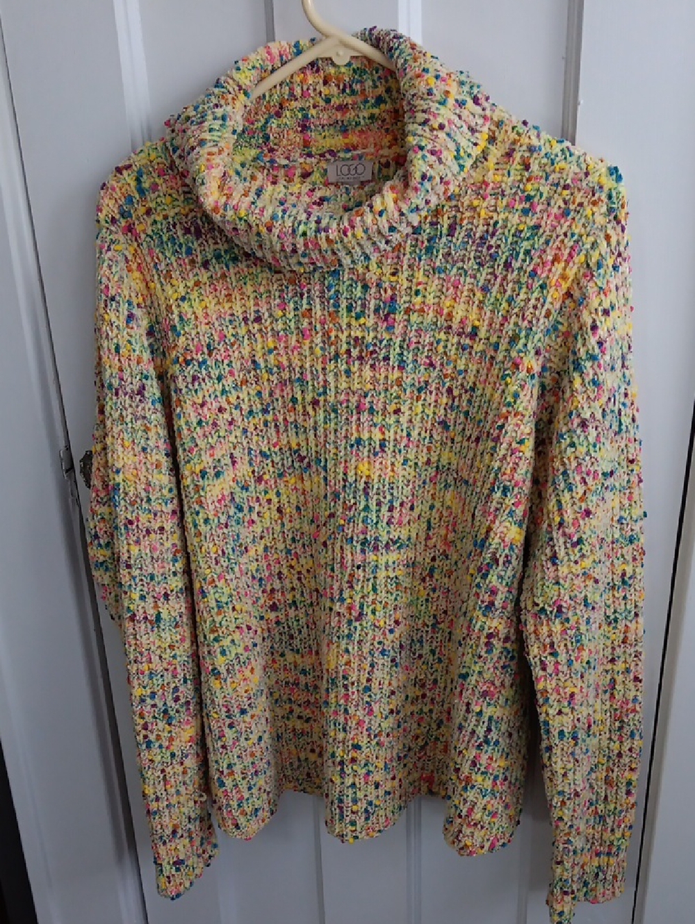 LOGO by Lori Goldstein Cream Multicolor Speckled Turtleneck Sweater